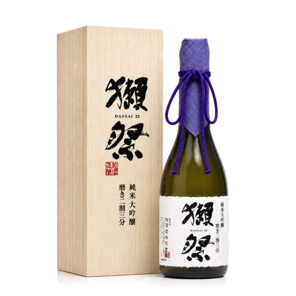 Dassai 23 – Junmai Daiginjo sake cao cấp của Asahi Shuzo, sử dụng gạo Yamada Nishiki đánh bóng còn 23%, nổi bật với độ tinh khiết, hương trái cây và cấu trúc thanh lịch.