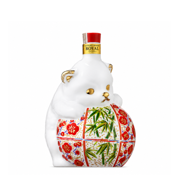 Suntory Royal Whisky 2018 Limited Edition – blended whisky Nhật Bản phiên bản Zodiac năm Mậu Tuất, nổi bật với bình sứ hình chó và thiết kế giới hạn của Suntory.